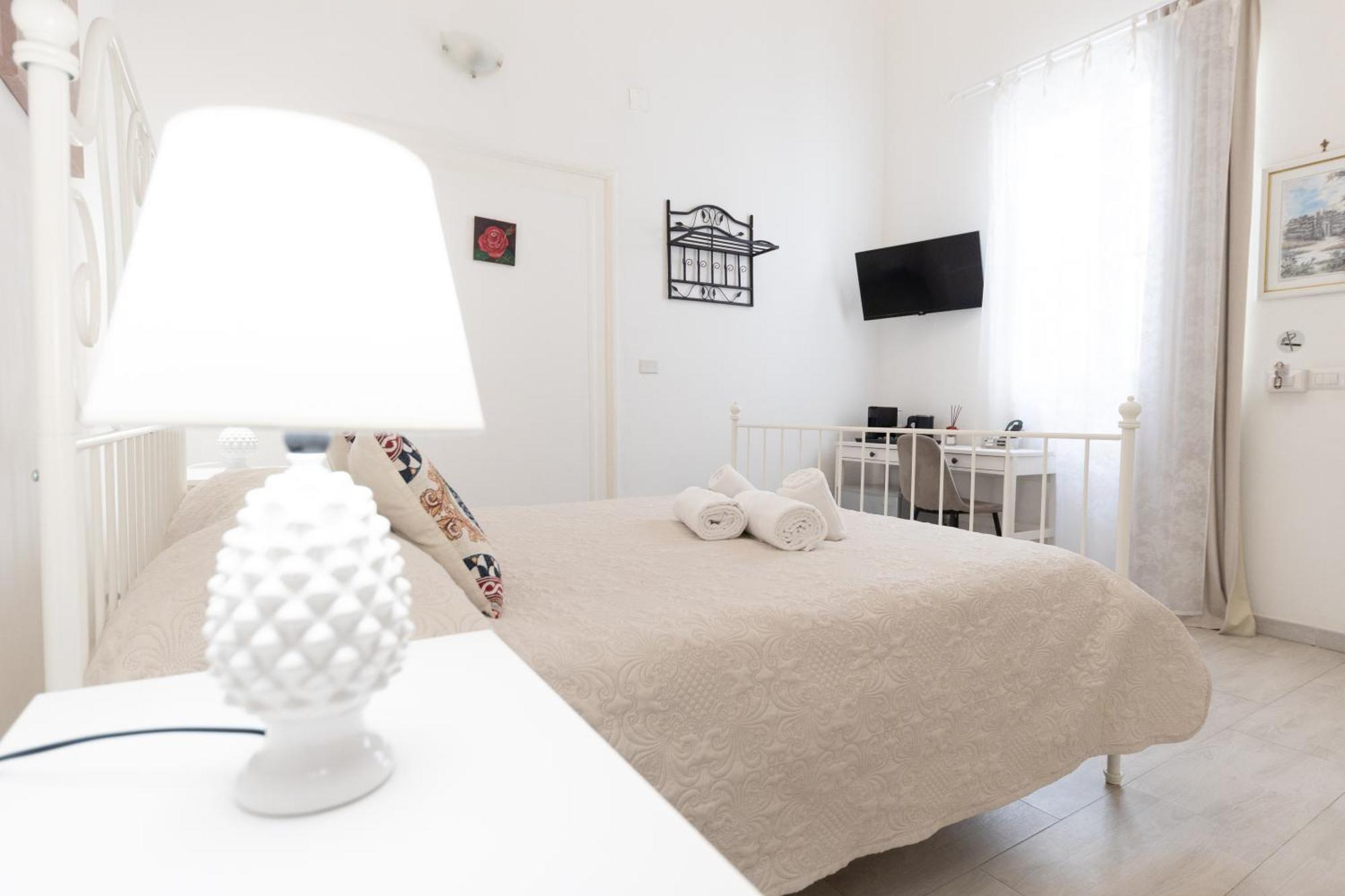 Casanova Rooms And Apartment To Rent Cefalu Ngoại thất bức ảnh